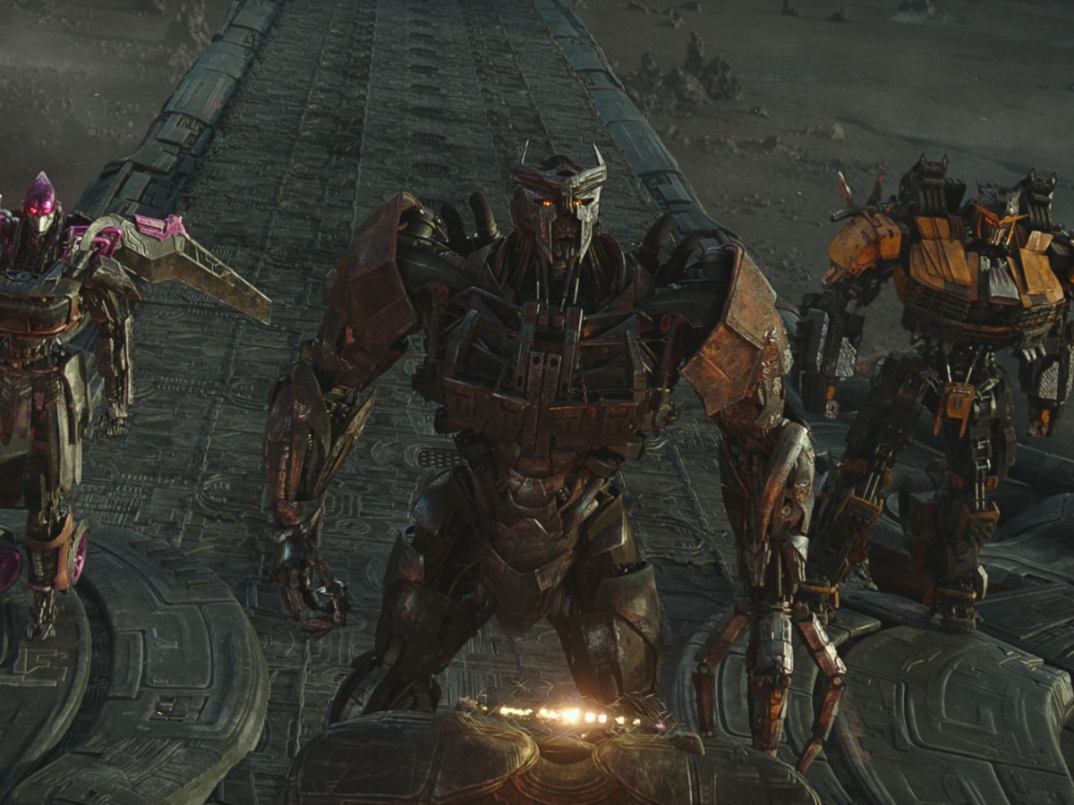 ‘Transformers: Rise of the Beasts’ with all of its volume, is somehow&nbsp;boring